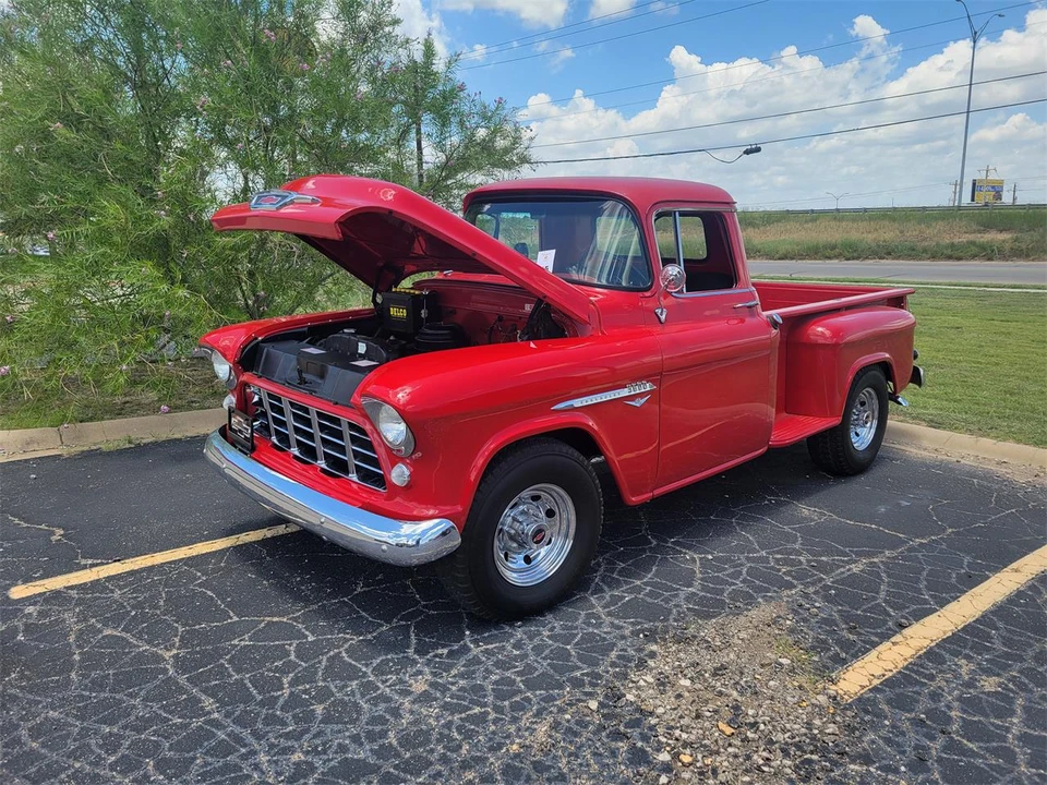 1955 Chevrolet Task Force - Image 26 of 31