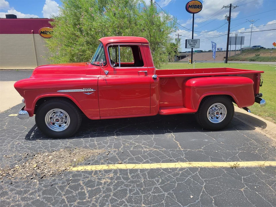 1955 Chevrolet Task Force - Image 28 of 31