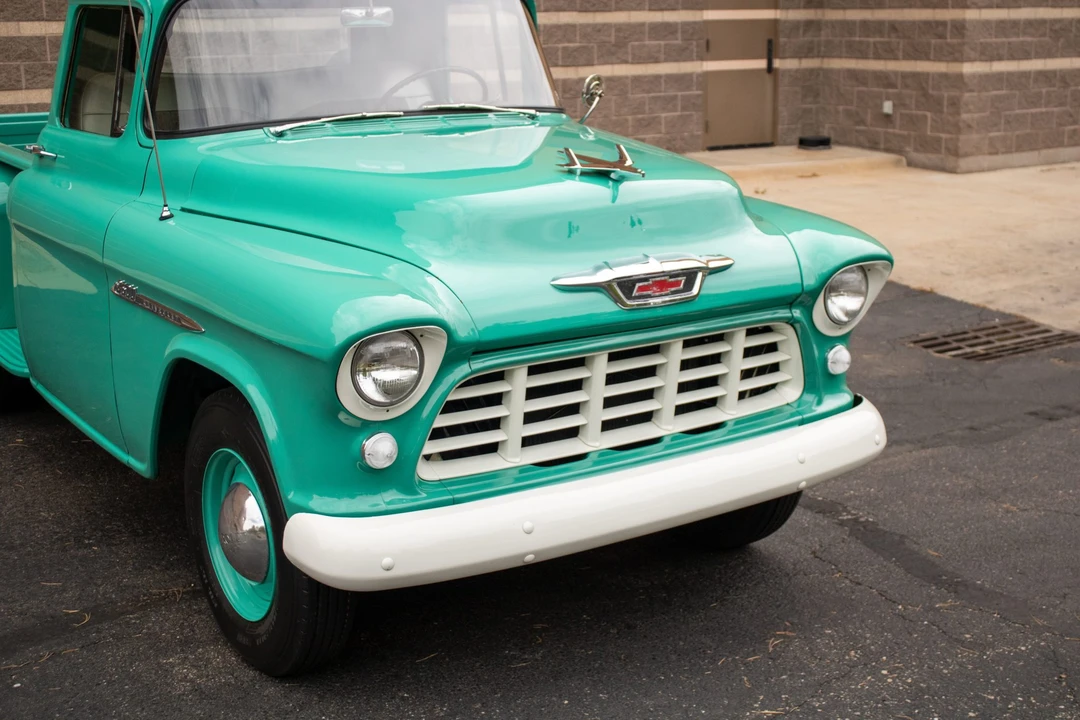 1955 Chevrolet Task Force - Image 22 of 31