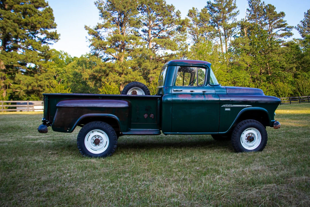 1955 Chevrolet Task Force - Image 5 of 31