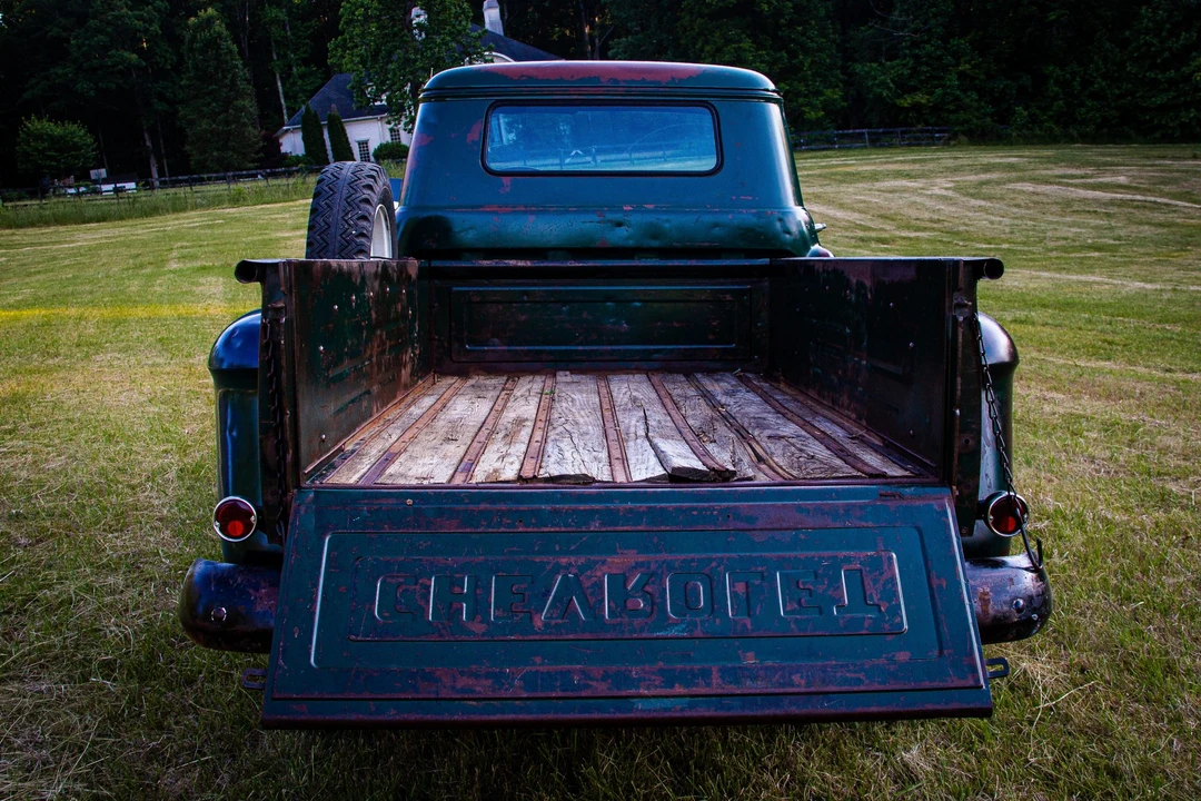 1955 Chevrolet Task Force - Image 17 of 31