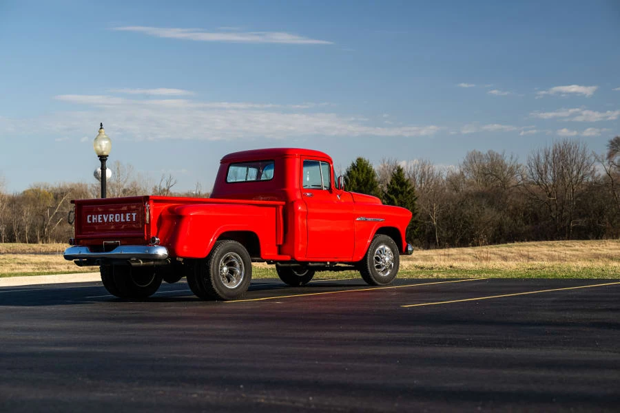 1955 Chevrolet Task Force - Image 23 of 31