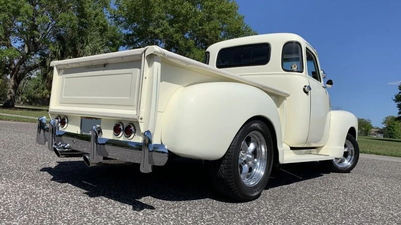 1955 Chevrolet Task Force - Image 18 of 20
