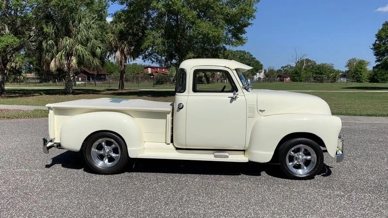 1955 Chevrolet Task Force - Image 19 of 20