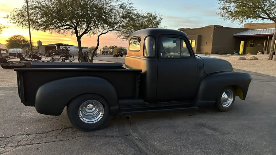1955 Chevrolet Task Force - Image 22 of 31