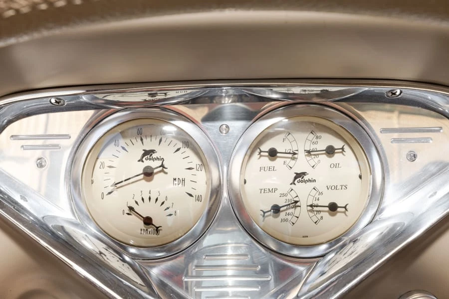 1955 Chevrolet Task Force - Image 21 of 27