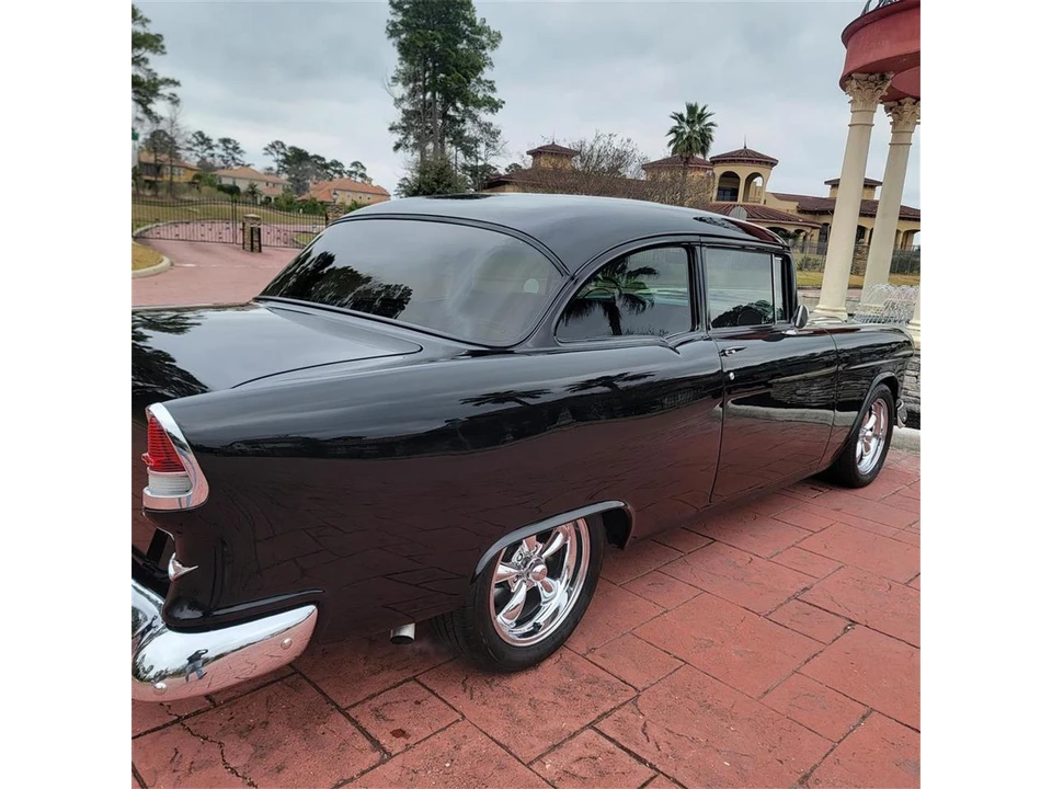 1955 Chevrolet Tri-Five Bel Air 2-Door Hardtop & Coupe - Image 10 of 31