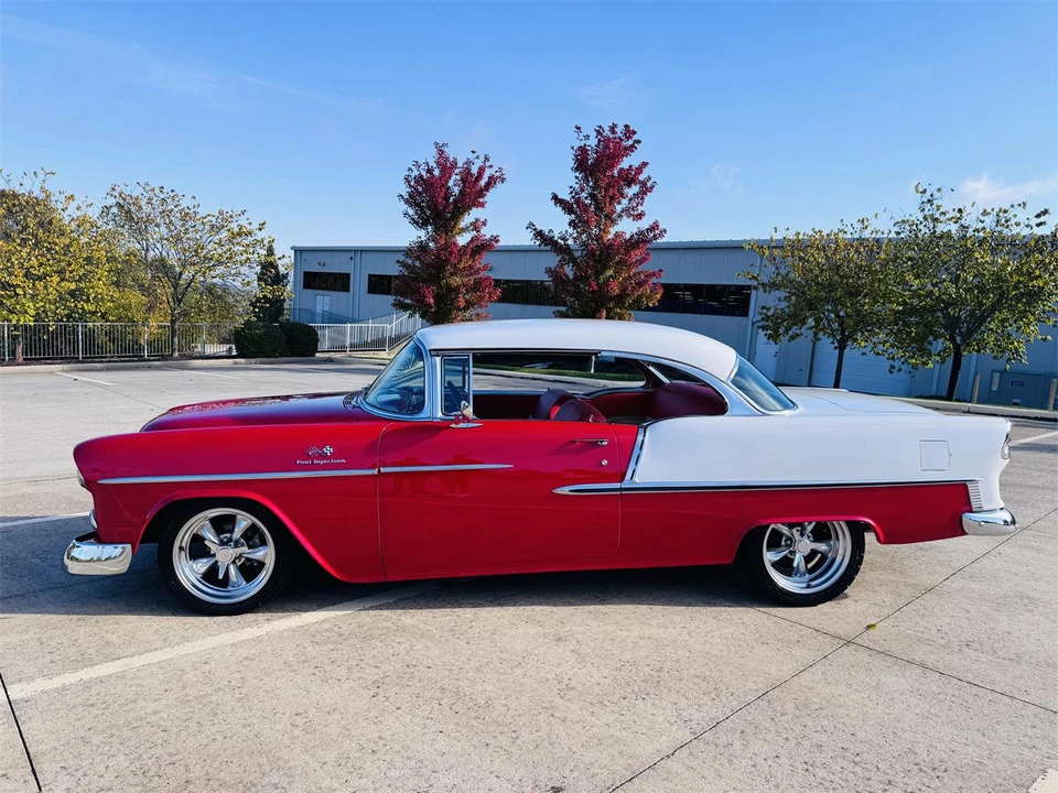 1955 Chevrolet Tri-Five Bel Air 2-Door Hardtop & Coupe - Image 4 of 31