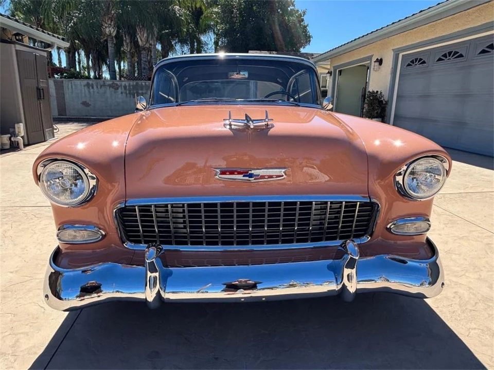 1955 Chevrolet Tri-Five Bel Air 2-Door Hardtop & Coupe - Image 3 of 31