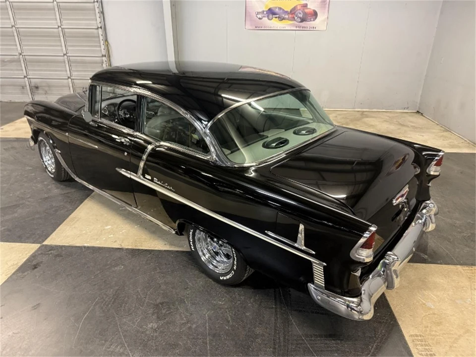 1955 Chevrolet Tri-Five Bel Air 2-Door Hardtop & Coupe - Image 4 of 31