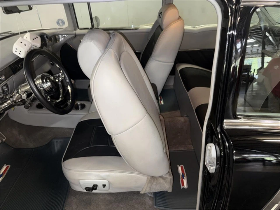 1955 Chevrolet Tri-Five Bel Air 2-Door Hardtop & Coupe - Image 21 of 31