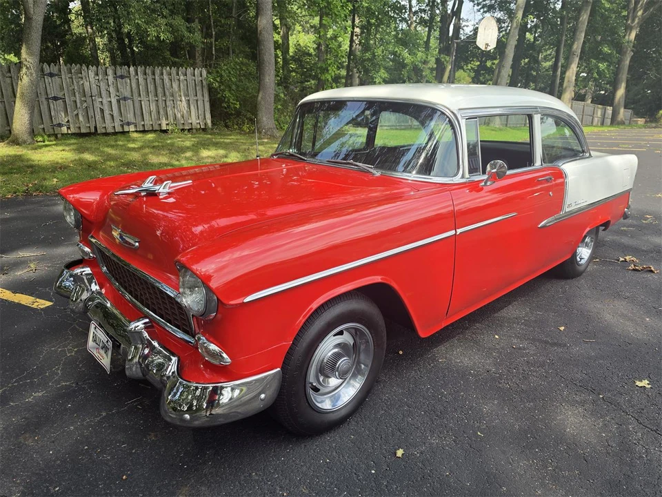 1955 Chevrolet Tri-Five Bel Air 2-Door Hardtop & Coupe - Image 2 of 31