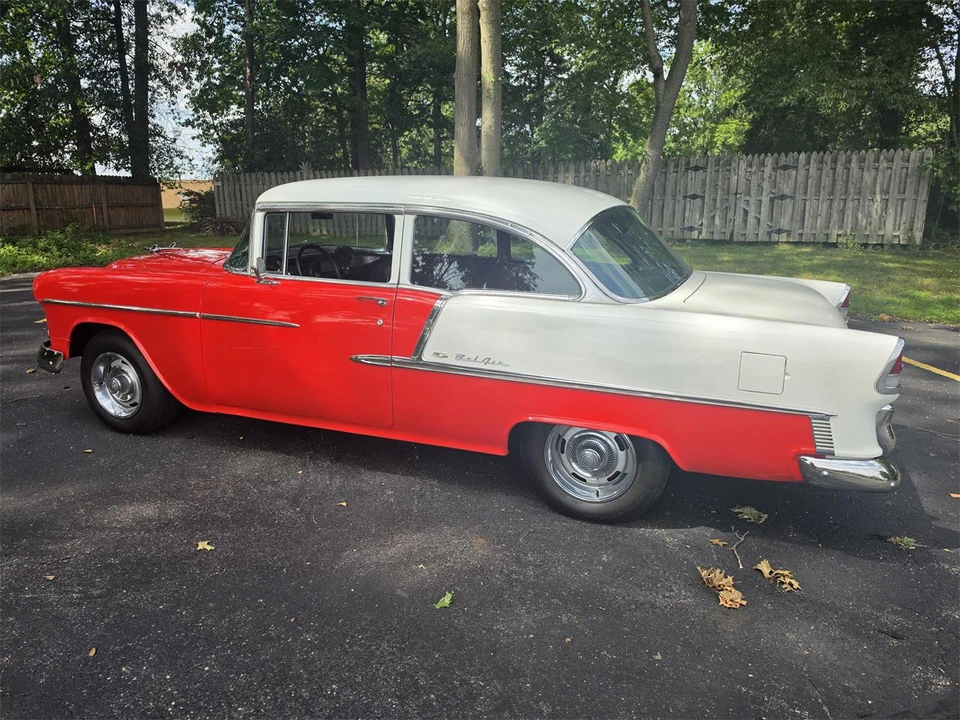 1955 Chevrolet Tri-Five Bel Air 2-Door Hardtop & Coupe - Image 6 of 31
