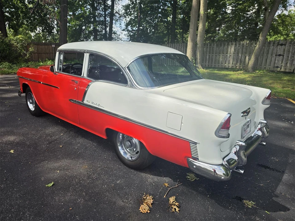 1955 Chevrolet Tri-Five Bel Air 2-Door Hardtop & Coupe - Image 8 of 31