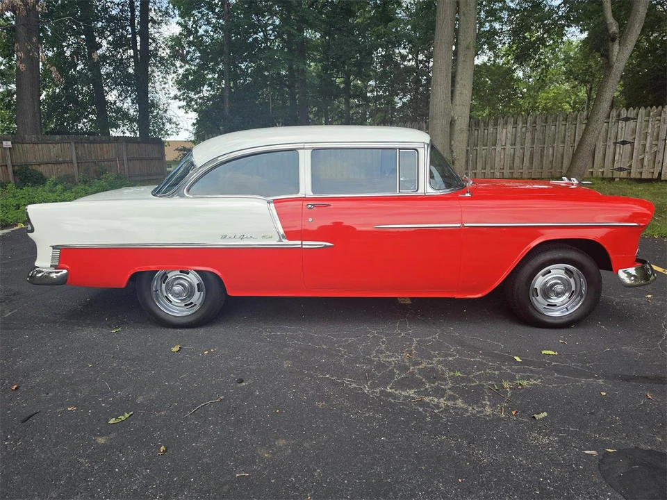 1955 Chevrolet Tri-Five Bel Air 2-Door Hardtop & Coupe - Image 10 of 31