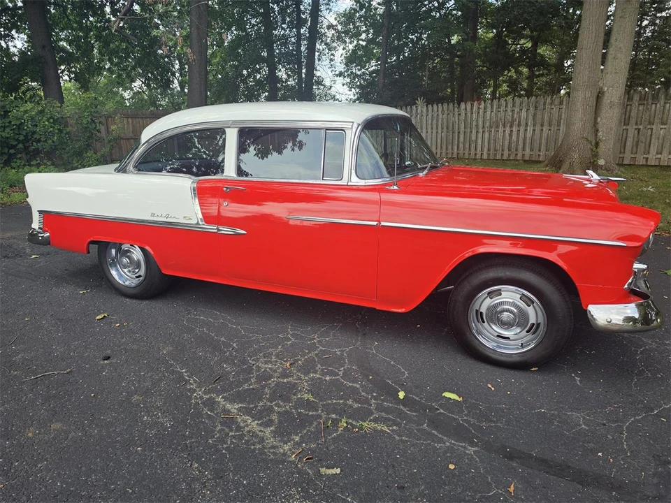 1955 Chevrolet Tri-Five Bel Air 2-Door Hardtop & Coupe - Image 12 of 31