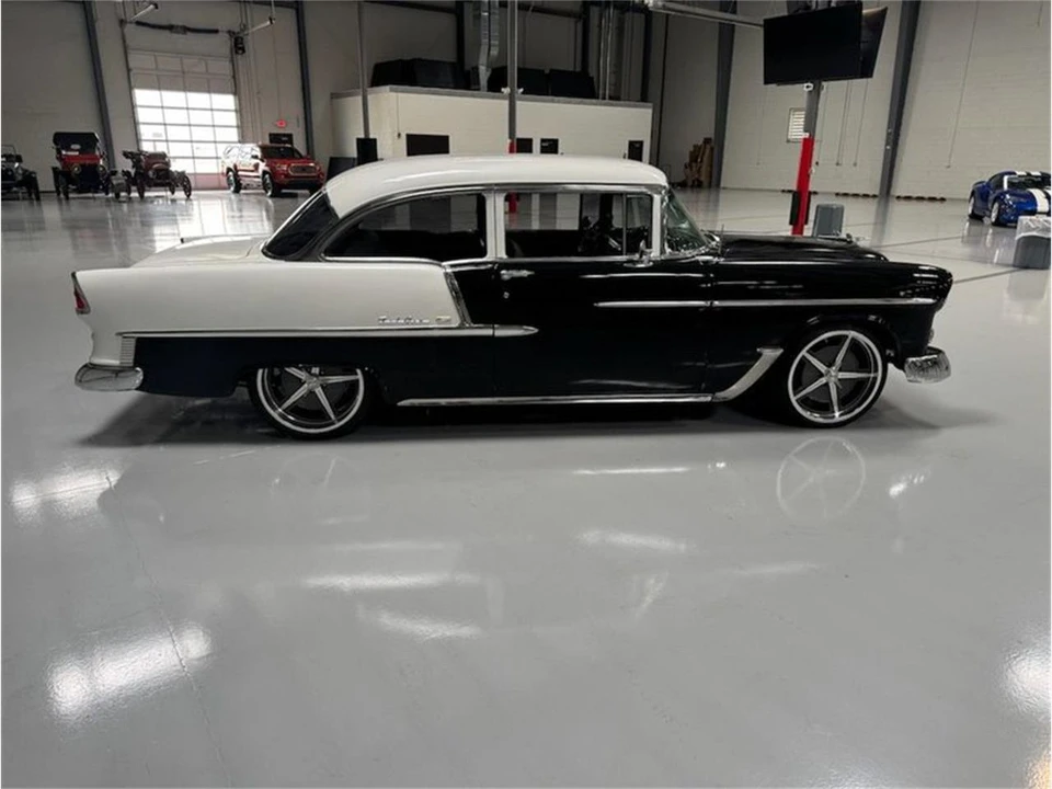 1955 Chevrolet Tri-Five Bel Air 2-Door Hardtop & Coupe - Image 9 of 24