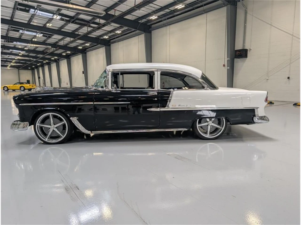 1955 Chevrolet Tri-Five Bel Air 2-Door Hardtop & Coupe - Image 4 of 24