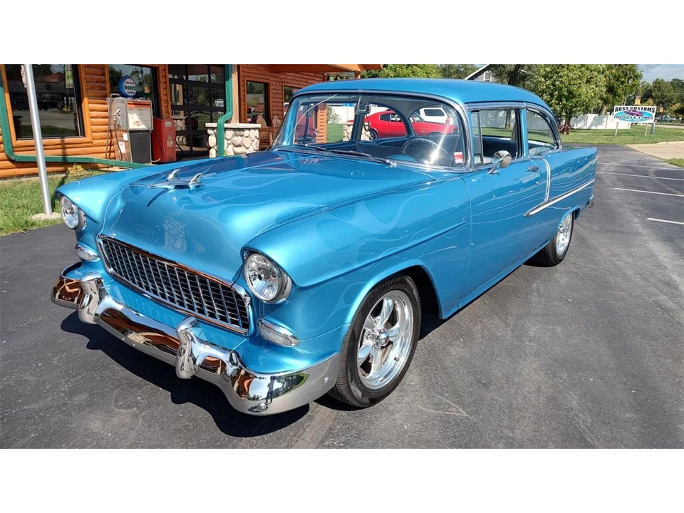 1955 Chevrolet Tri-Five Bel Air 2-Door Hardtop & Coupe - Image 2 of 31