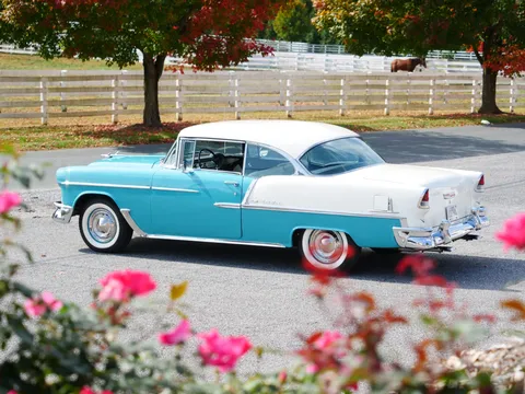 1955 Chevrolet Bel Air 2-Door Hardtop