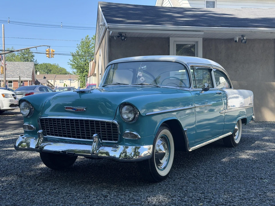1955 Chevrolet Tri-Five Bel Air Sedan & Wagon - Image 25 of 31