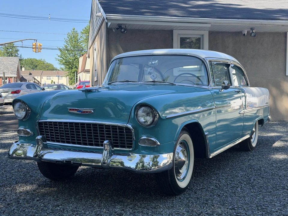 1955 Chevrolet Tri-Five Bel Air Sedan & Wagon - Image 27 of 31