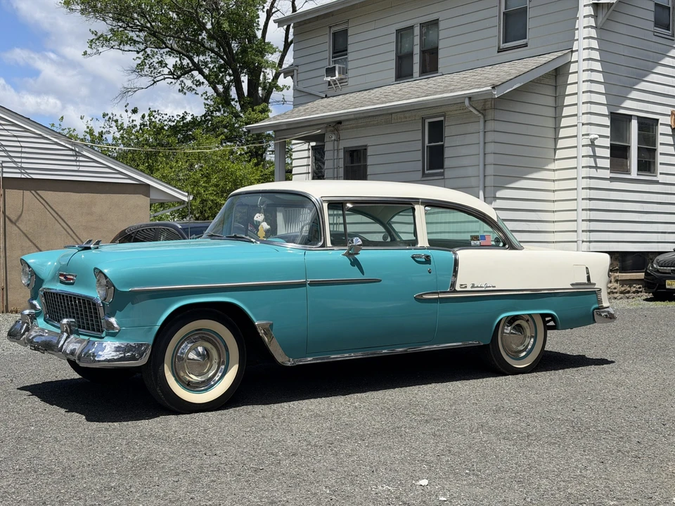 1955 Chevrolet Tri-Five Bel Air Sedan & Wagon - Image 7 of 31
