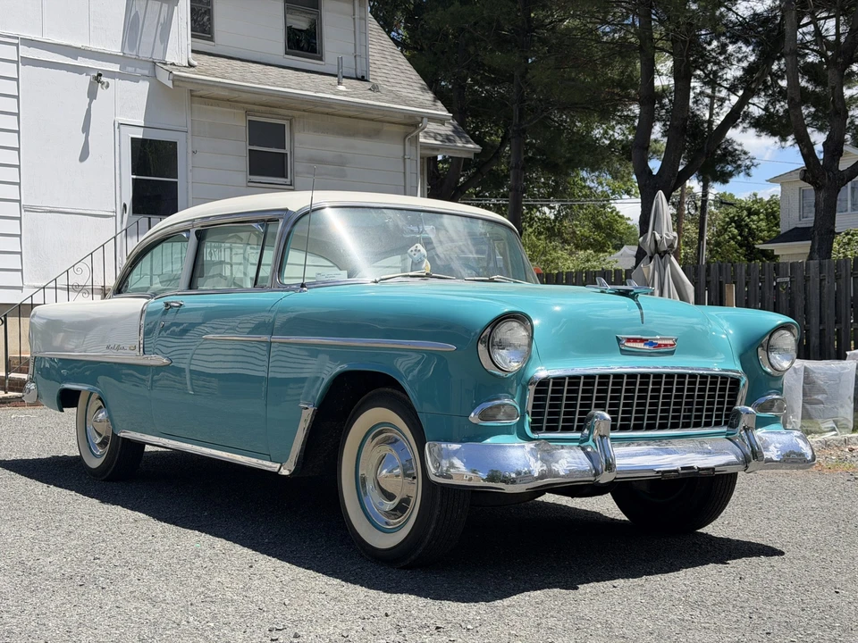 1955 Chevrolet Tri-Five Bel Air Sedan & Wagon - Image 2 of 31