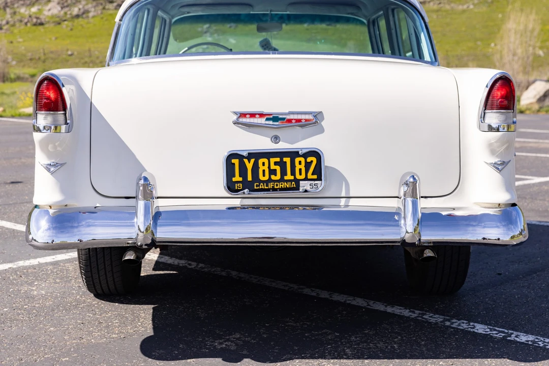 1955 Chevrolet Tri-Five Bel Air Sedan & Wagon - Image 10 of 31