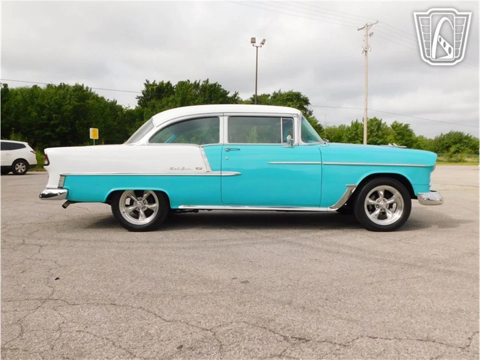 1955 Chevrolet Tri-Five Bel Air 2-Door Hardtop & Coupe - Image 3 of 31