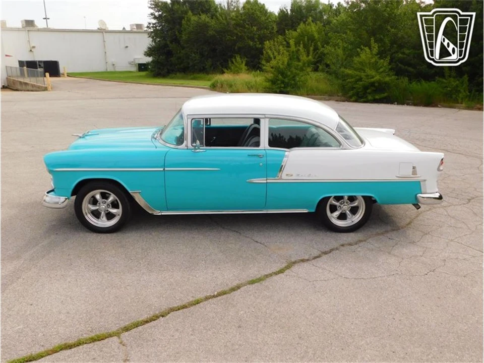1955 Chevrolet Tri-Five Bel Air 2-Door Hardtop & Coupe - Image 4 of 31