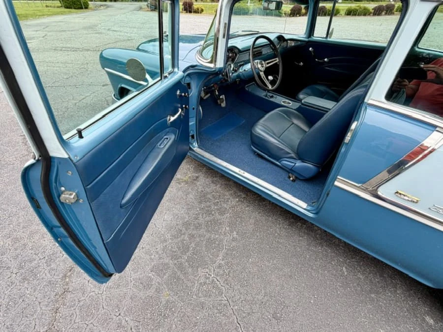 1955 Chevrolet Bel Air - Image 28 of 31