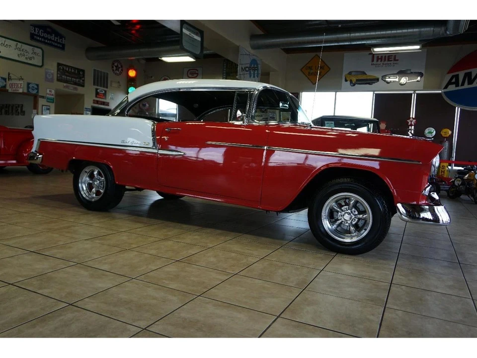 1955 Chevrolet Tri-Five Bel Air 2-Door Hardtop & Coupe - Image 19 of 31