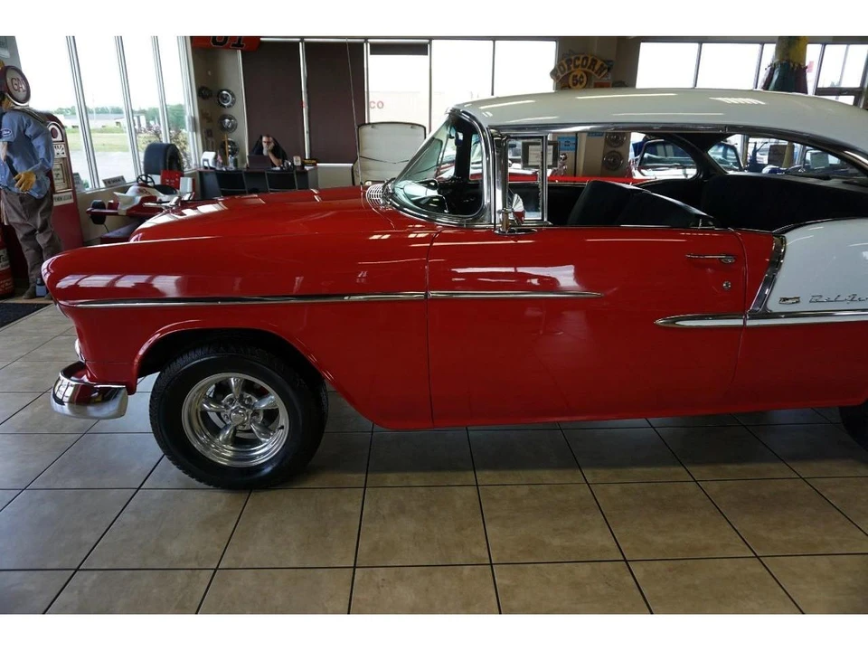 1955 Chevrolet Tri-Five Bel Air 2-Door Hardtop & Coupe - Image 10 of 31