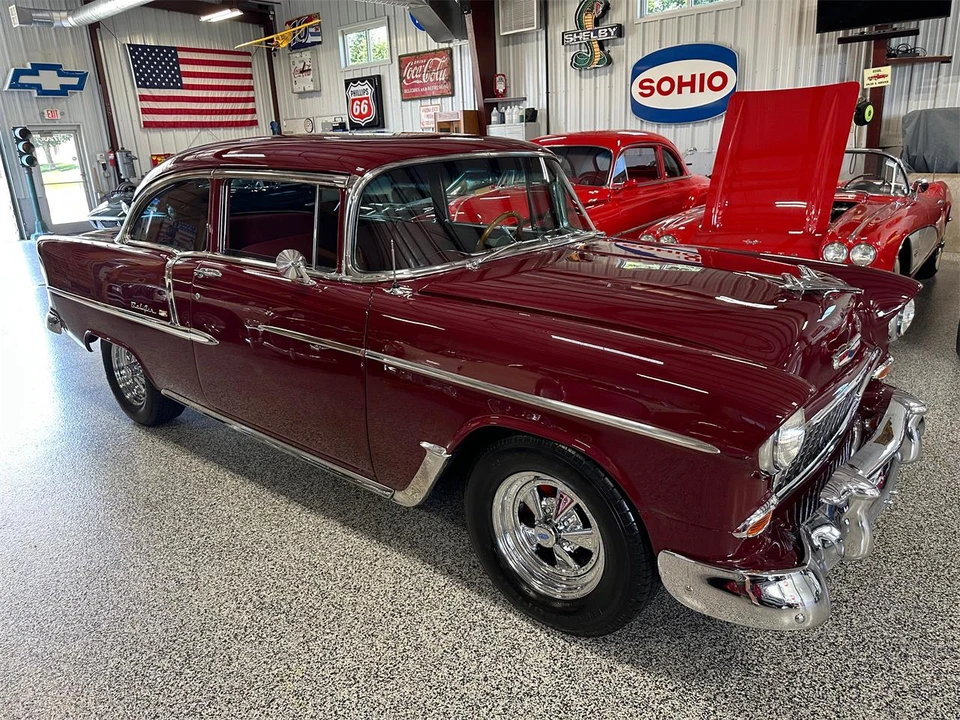 1955 Chevrolet Tri-Five Bel Air 2-Door Hardtop & Coupe - Image 10 of 31