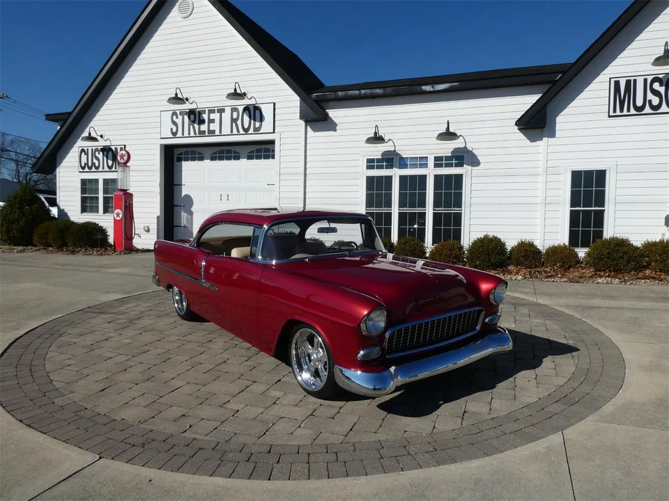 1955 Chevrolet Tri-Five Bel Air 2-Door Hardtop & Coupe - Image 10 of 26