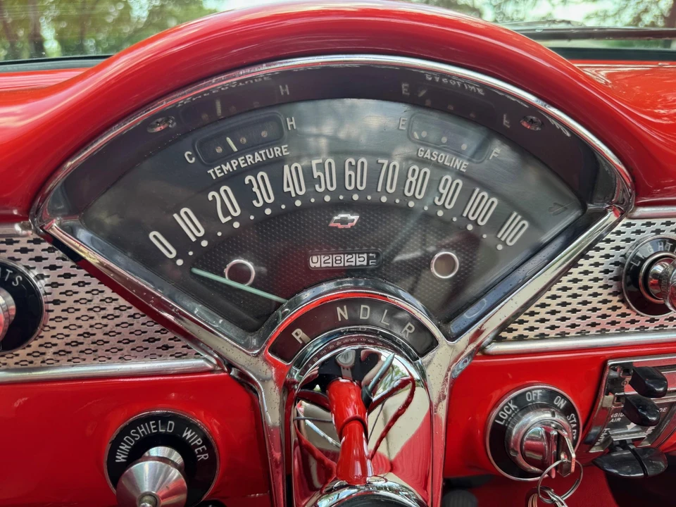 1955 Chevrolet Tri-Five Bel Air Convertible - Image 25 of 31