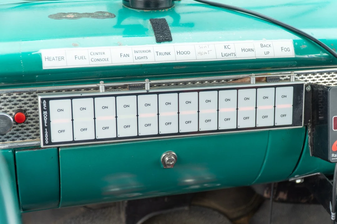 1955 Chevrolet Bel Air - Image 24 of 30