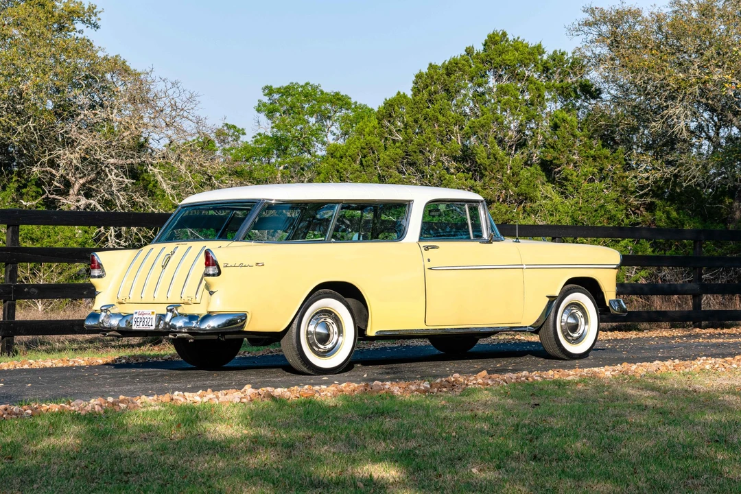 1955 Chevrolet Nomad - Image 25 of 31