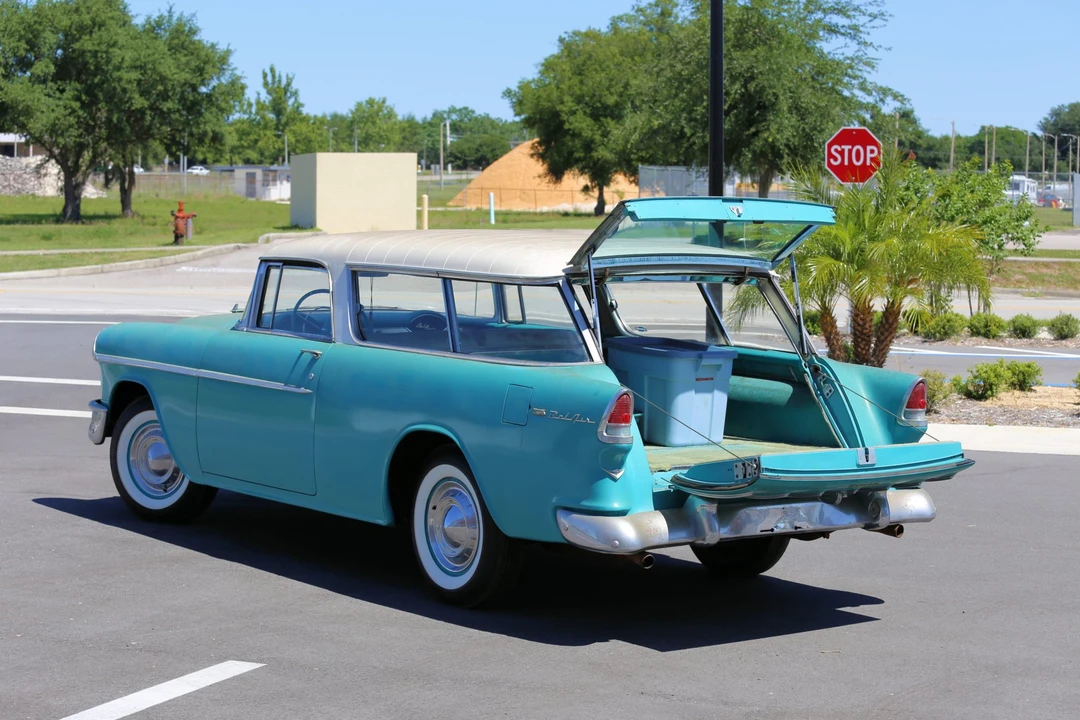 1955 Chevrolet Nomad - Image 21 of 31