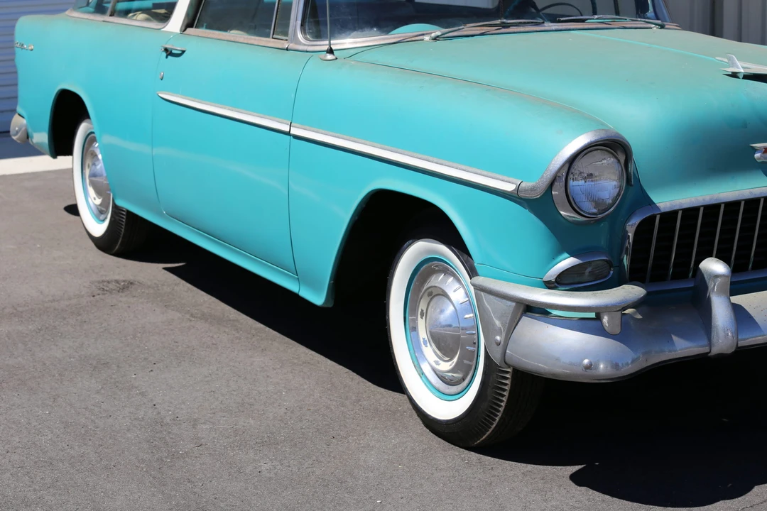 1955 Chevrolet Nomad - Image 28 of 31