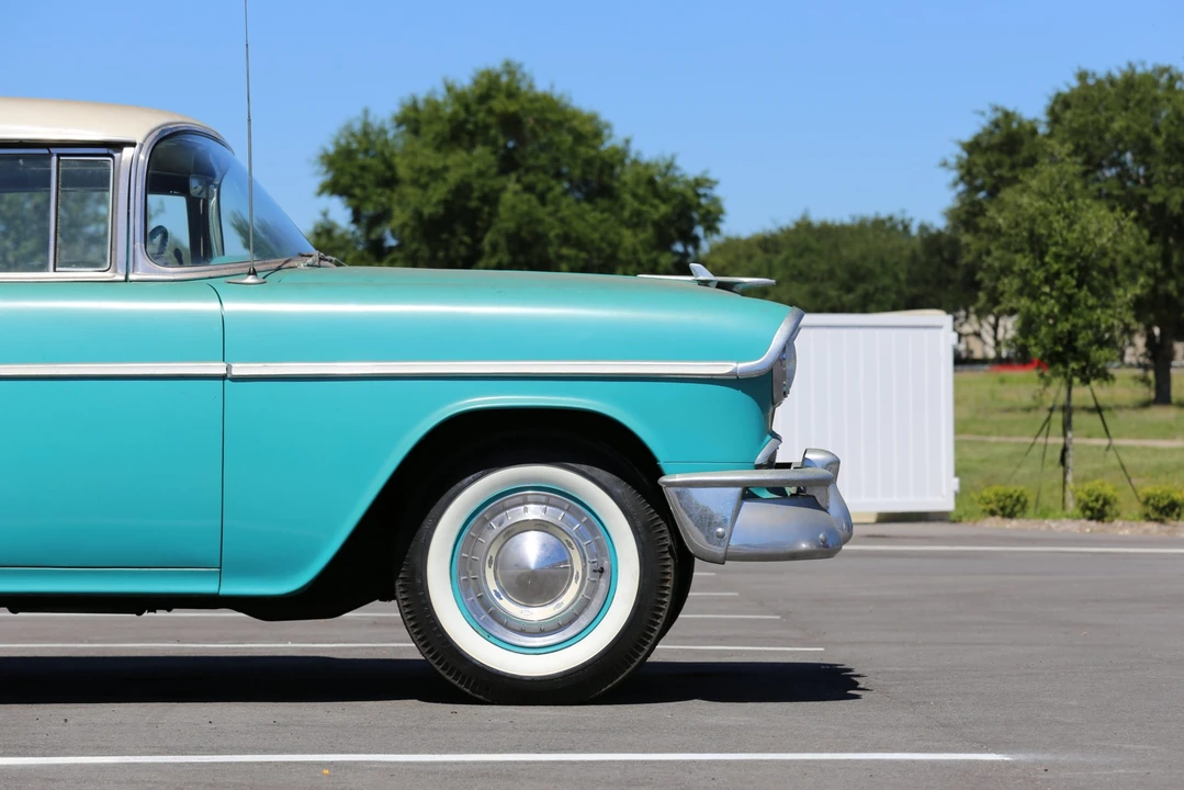 1955 Chevrolet Nomad - Image 30 of 31