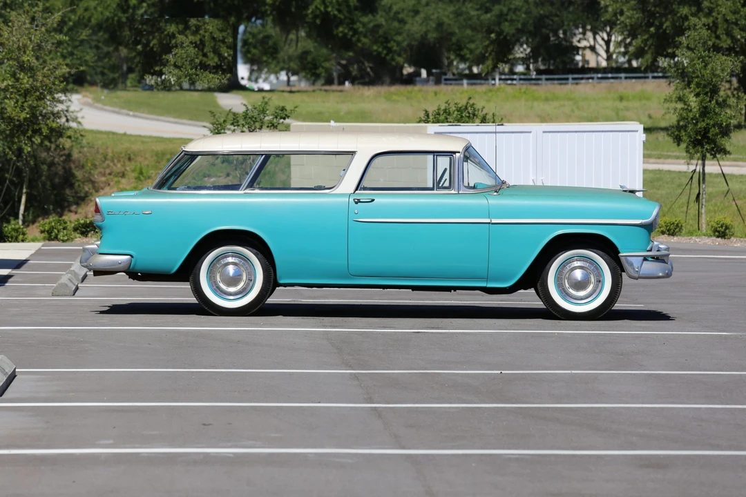 1955 Chevrolet Nomad - Image 14 of 31