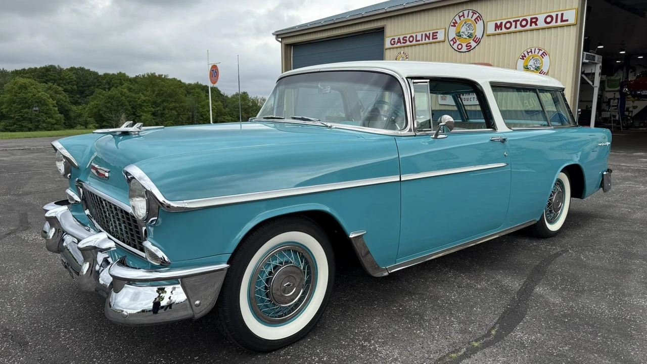 1955 Chevrolet Nomad - Image 3 of 31