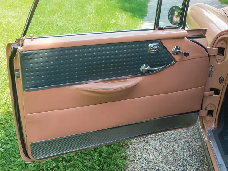 1955 Chevrolet Nomad - Image 21 of 31