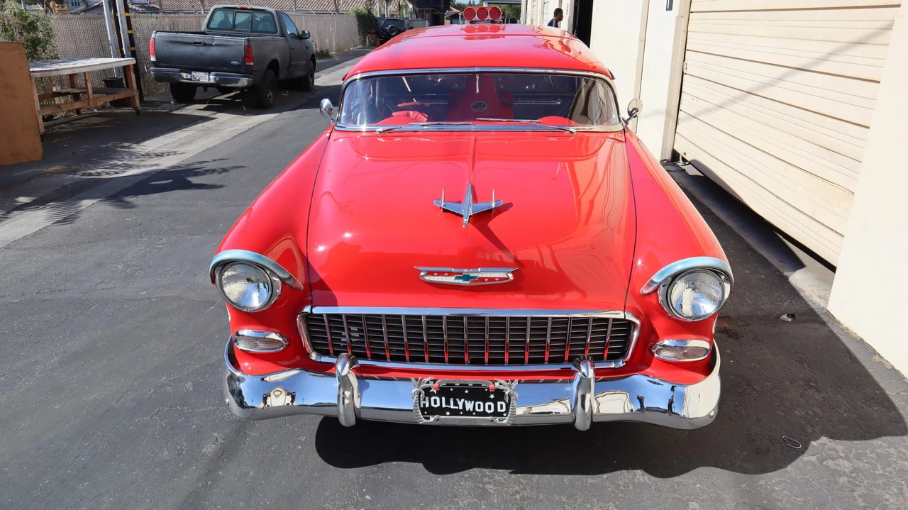 1955 Chevrolet Nomad - Image 2 of 31