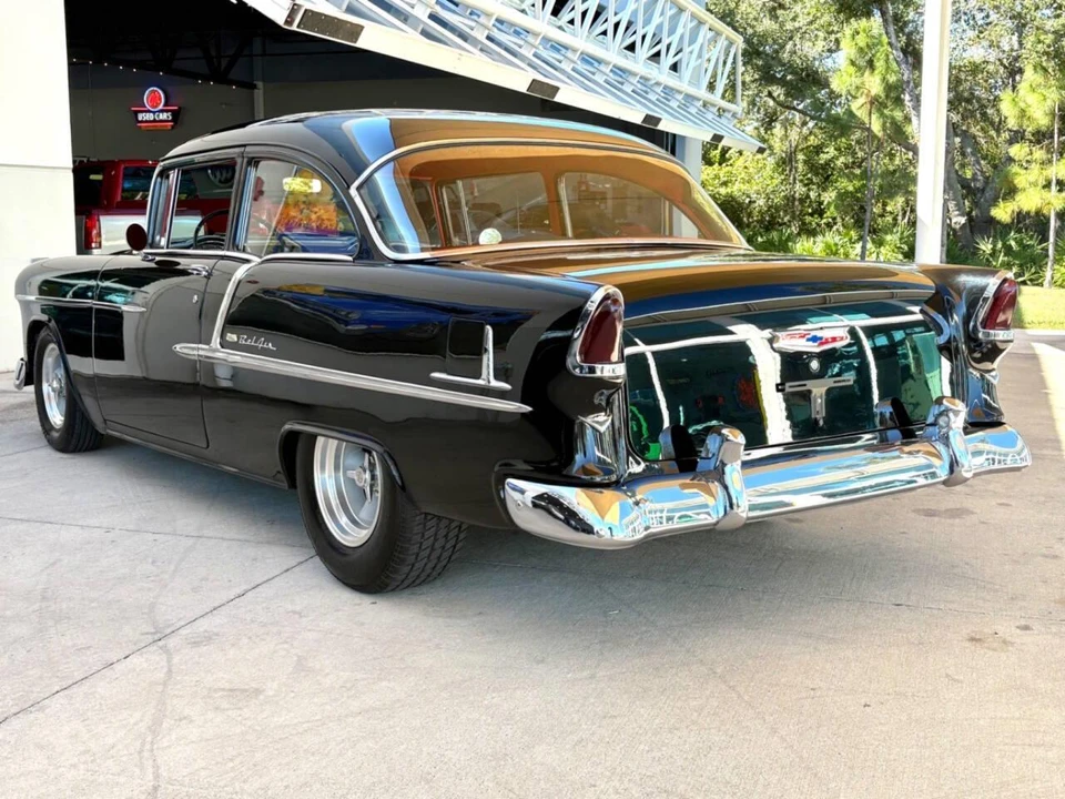 1955 Chevrolet Tri-Five Bel Air 2-Door Hardtop & Coupe - Image 9 of 31