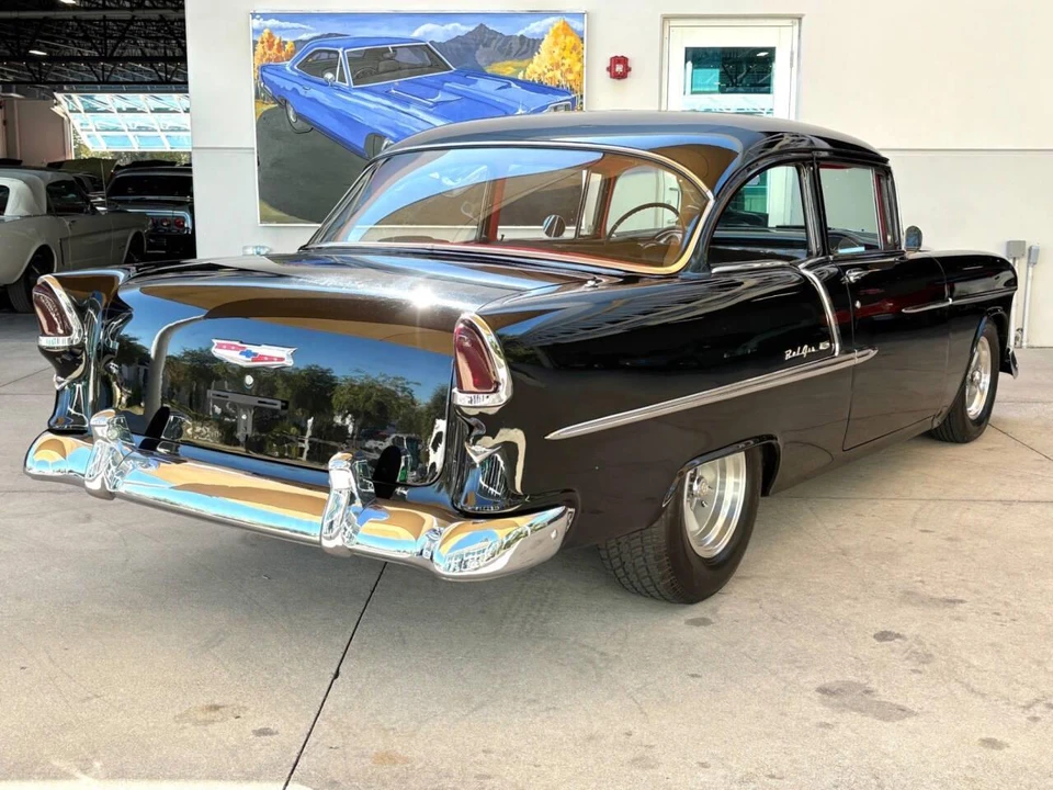 1955 Chevrolet Tri-Five Bel Air 2-Door Hardtop & Coupe - Image 5 of 31