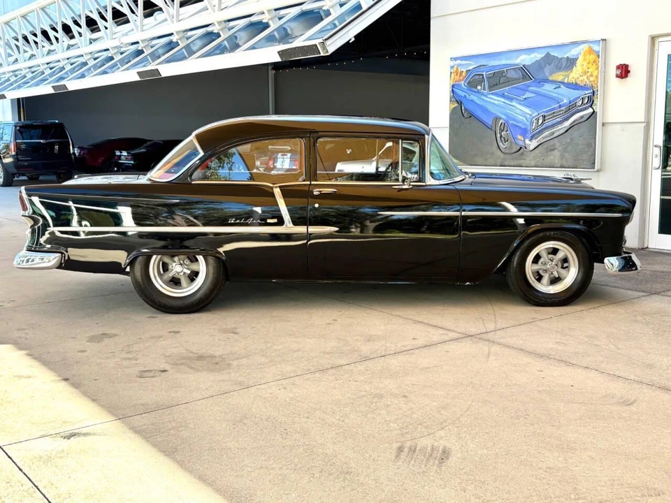 1955 Chevrolet Tri-Five Bel Air 2-Door Hardtop & Coupe - Image 4 of 31