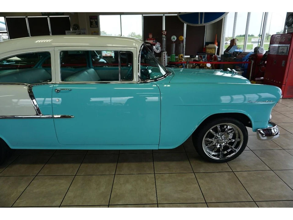 1955 Chevrolet Tri-Five Bel Air 2-Door Hardtop & Coupe - Image 17 of 31